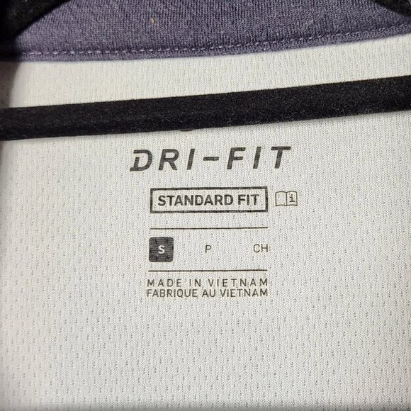 White Nike Dri-FIT Polo Zip Shirt – Swoosh on Left Sleeve - Picture 3 of 4